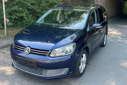 VW Touran 191.000 km 5.399 &euro; Wetter Ruhr 58300