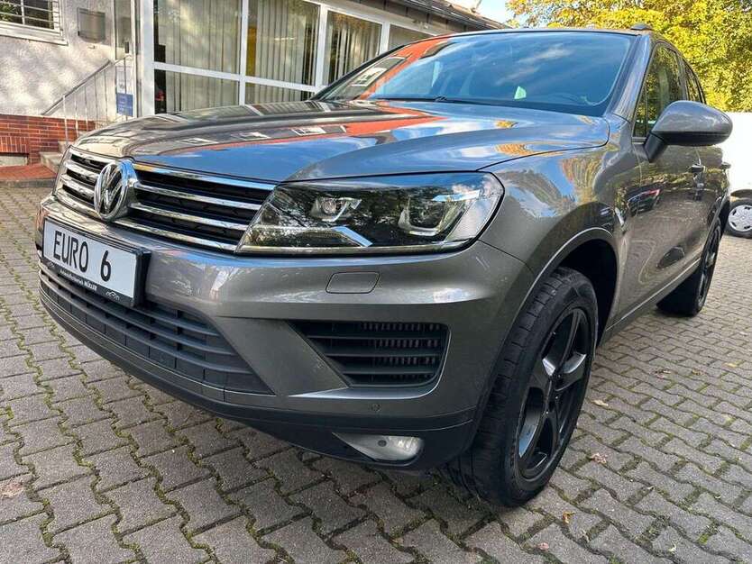 VW Touareg 124.000 km 19.999 € Dortmund 44265