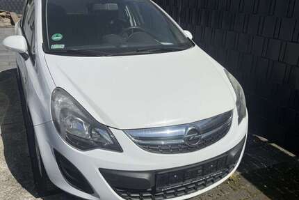 Opel Corsa 139.000 km 3.999 &euro; Bottrop 46236