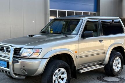 Nissan Patrol 328.378 km 15.999 &euro; Bottrop 46238