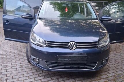 VW Touran 306.000 km 4.800 &euro; essen 45139