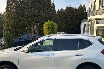 Nissan X-Trail 90.000 km 16.800 &euro; Essen 45326