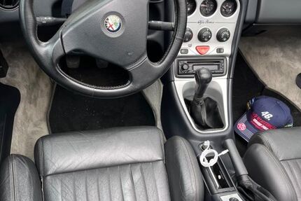 Alfa Romeo Spider 49.000 km 7.900 &euro; Dortmund 44309