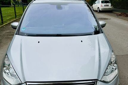Ford Galaxy 225.500 km 7.400 &euro; Witten 58454