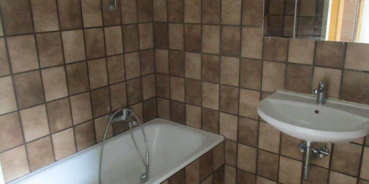 Etagenwohnung Dortmund Hörde - 3 Zimmer, 80 m&sup2;, 500&euro; | Angebot:26902623