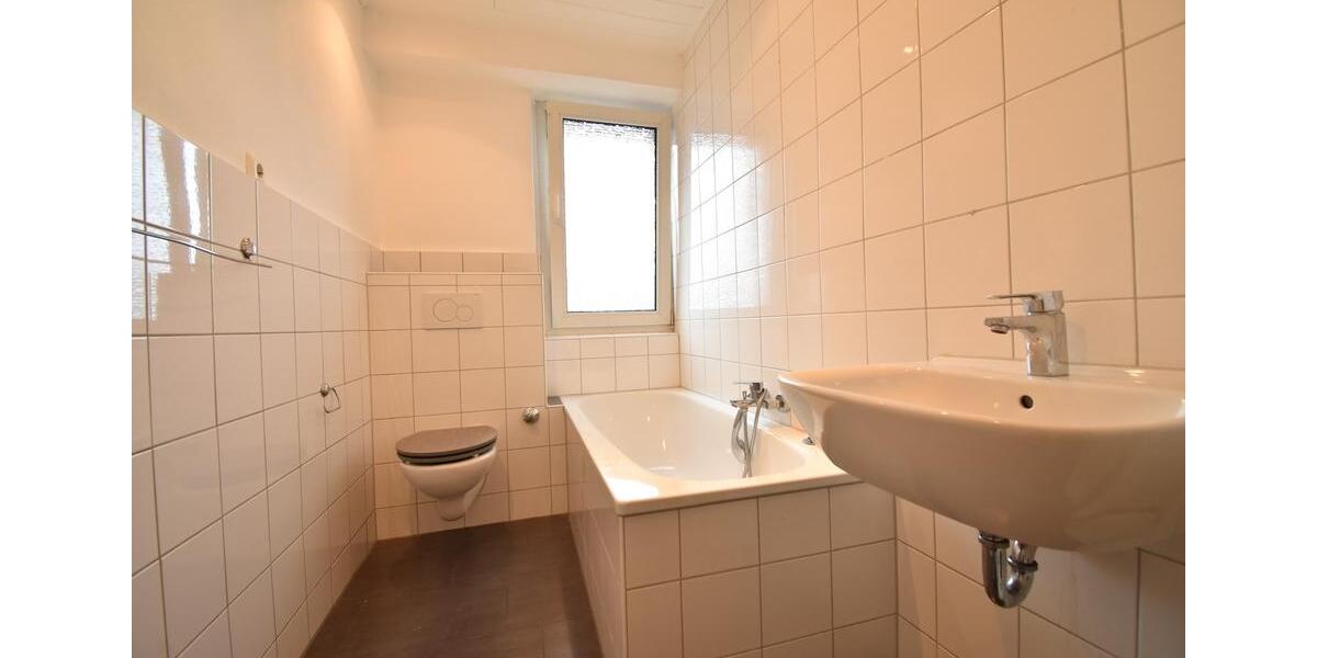 Etagenwohnung Oberhausen Alsfeld - 3 Zimmer, 104 m&sup2;, 1.045&euro; | Angebot:24212668