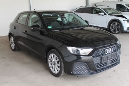 Audi A1 86.000 km 15.490 &euro; Essen 45136