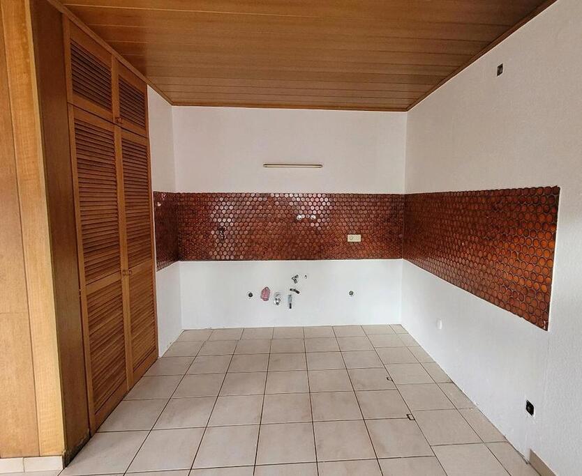 helle 2,5 Raum Eigentumswohnung mit Balkon in Günnigfeld zimmer