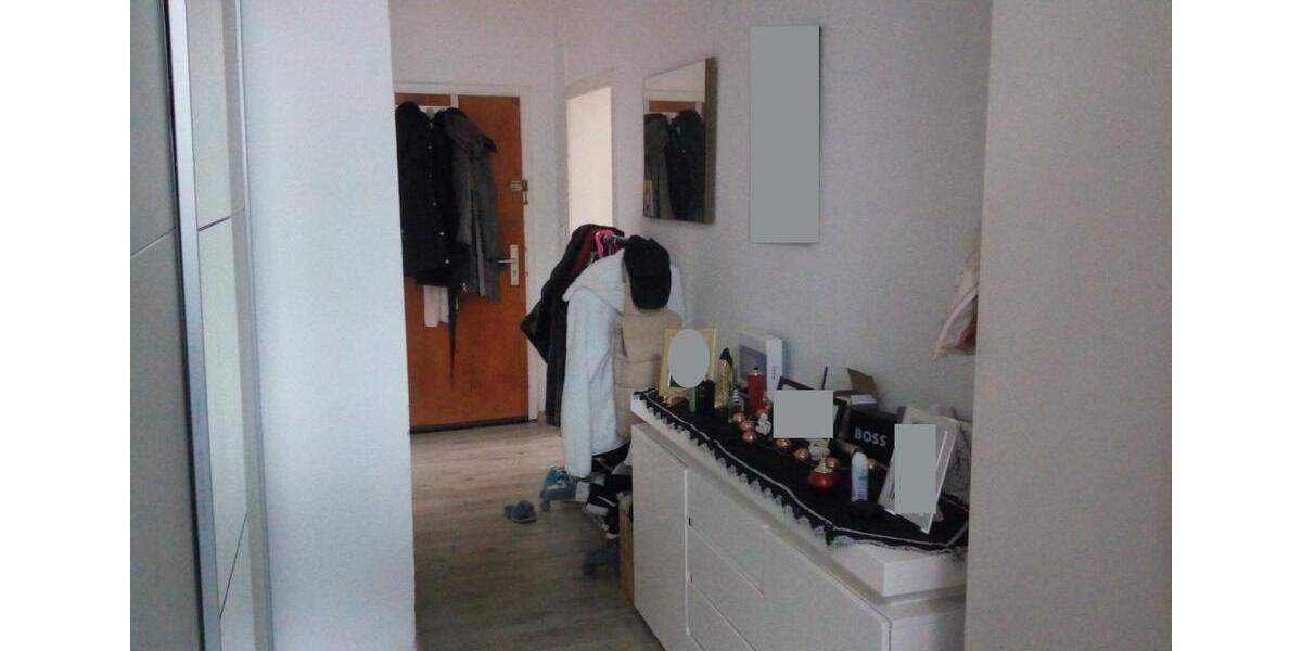 Etagenwohnung Bochum Querenburg - 2 Zimmer, 76 m&sup2;, 750&euro; | Angebot:24780692