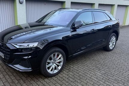 Audi Q8 44.000 km 82.000 € Hagen 58095