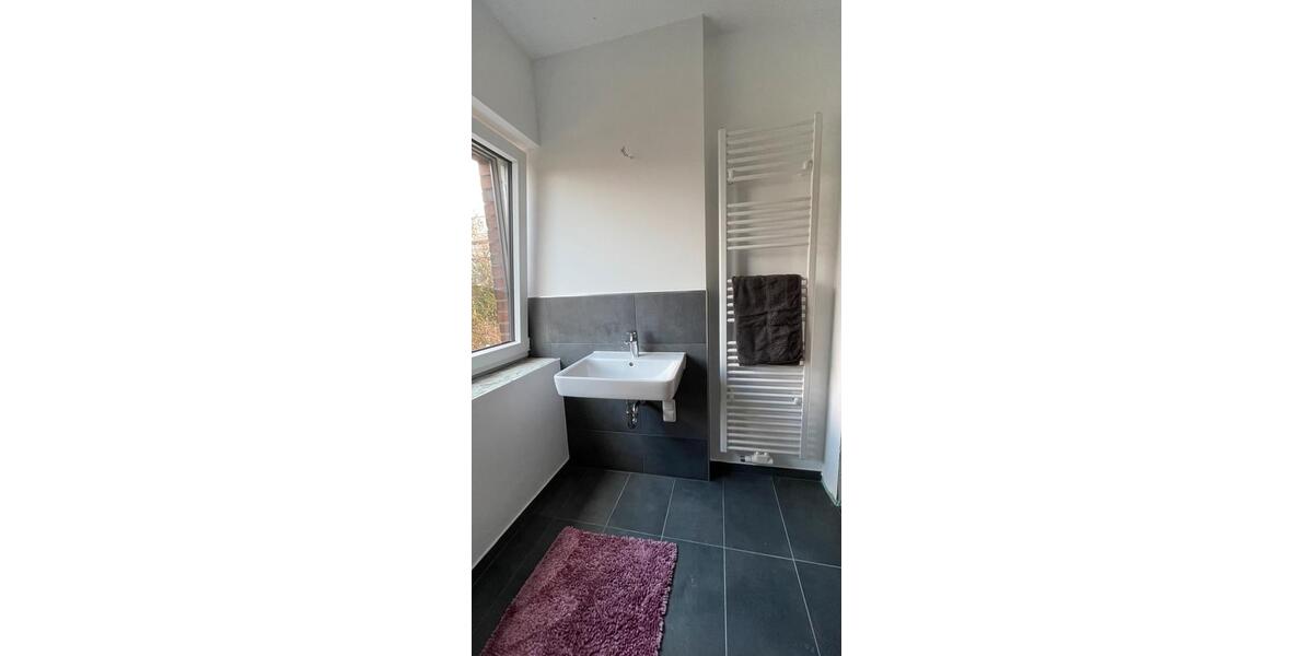 Dachgeschoßwohnung Oberhausen Alsfeld - 3.5 Zimmer, 83 m&sup2;, 908&euro; | Angebot:24631691