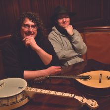 The Hoodie Crows & Guests 28.03.2026 Schloss Strünkede Kaminzimmer