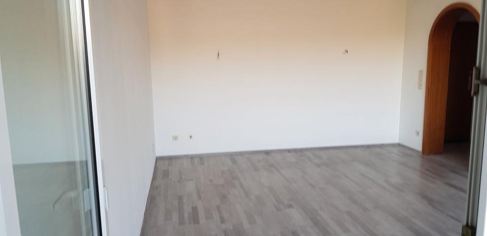 Etagenwohnung Bochum Bochum-Ost - 2 Zimmer, 63 m&sup2;, 165.000&euro; | Angebot:27096135