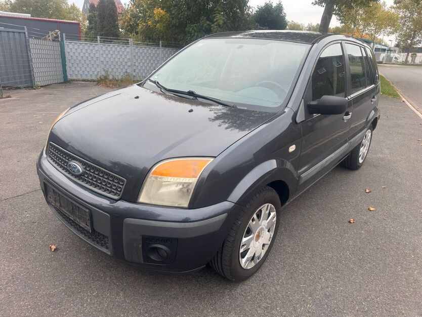Ford Fusion 312.000 km 650 € Recklinghausen 45665