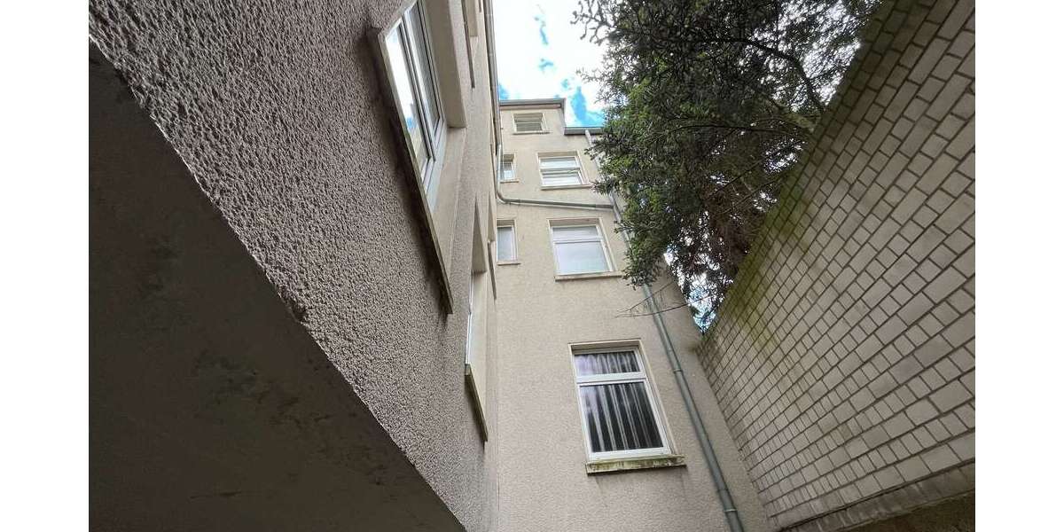 Lukratives Wohn-& Geschäftshaus mit 8 Whg, 3 Gewerben und 2 Keller Lagerflächen + Antenne in Bochum - Wohn- & Geschäftshaus Bochum Günnigfeld | Angebot:22082313