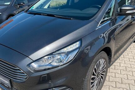 Ford S-Max 58.300 km 17.990 &euro; Nordkirchen-Capelle 59394