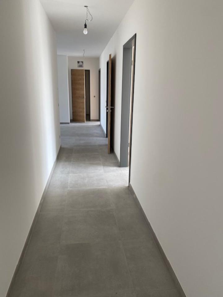 Neubau mitten in der City von Velbert, Hochwertige 3 Zi.- WH zimmer