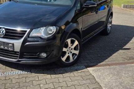 VW Touran 184.000 km 5.250 &euro; Gladbeck 45968