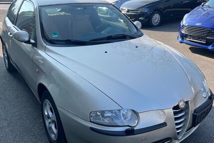 Alfa Romeo 147 86.000 km 3.499 &euro; Recklinghausen 45663