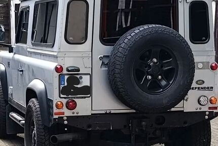 Land Rover Defender 175.000 km 39.500 &euro; Essen 45259
