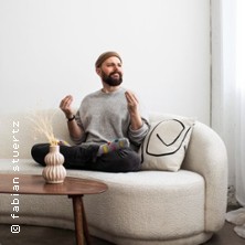Patrick Salmen - Yoga gegen Rechts 07.11.2025 Kulturzentrum Pelmke e.V.
