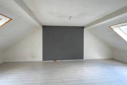 Gemütliche 2 Zimmer Dachgeschosswohnung verfügbar! Castrop, Castrop-Rauxel 2 zimmer