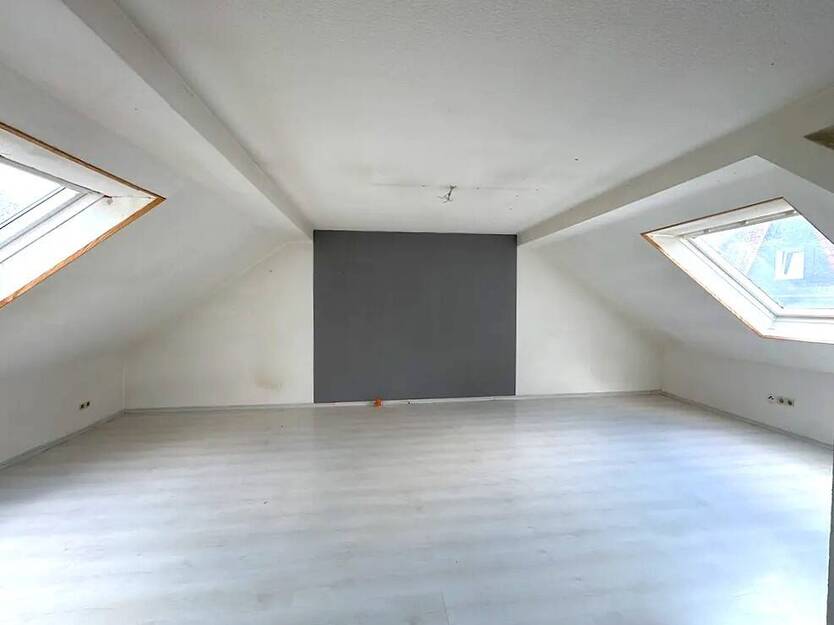 Gemütliche 2 Zimmer Dachgeschosswohnung verfügbar! Castrop, Castrop-Rauxel 2 zimmer