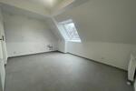 Dachgeschoßwohnung Essen Stadtbezirk IV - 3 Zimmer, 70 m&sup2;, 737&euro; | Angebot:26464148
