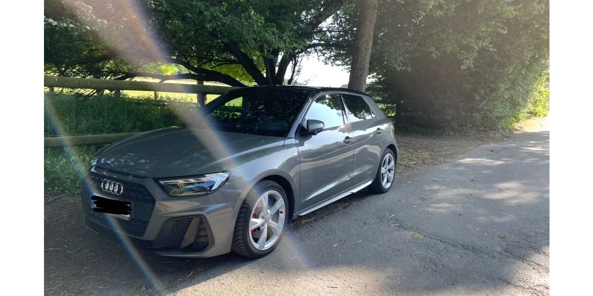 Audi A1 82.000 km 22.700 &euro; Bochum 44879