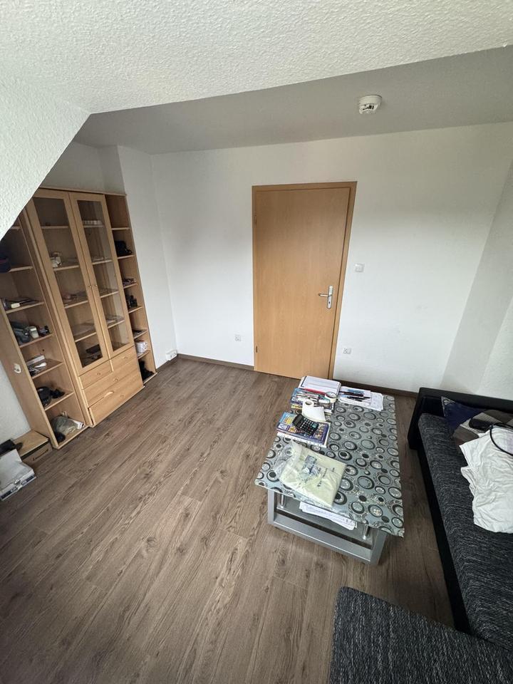 Schöne 3 Zimmer-Wohnung zu vermieten zimmer