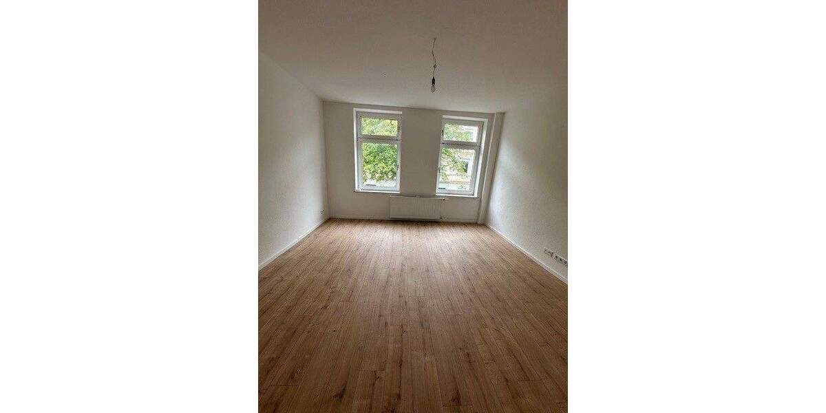 Helle und frisch renovierte 2-Zimmerwohnung mit große Küche sucht Nachmieter!!!!! 2 zimmer