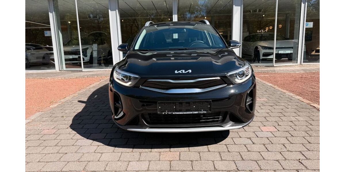Kia Stonic 15.800 km 20.990 &euro; Dorsten 46282