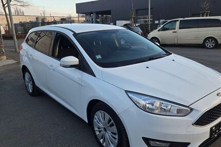 Ford Focus 97.000 km 7.990 &euro; Gelsenkirchen 45884