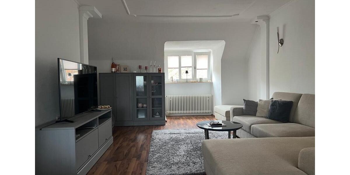 Dachgeschoßwohnung Gelsenkirchen Buer - 3 Zimmer, 80 m&sup2;, 715&euro; | Angebot:26134673