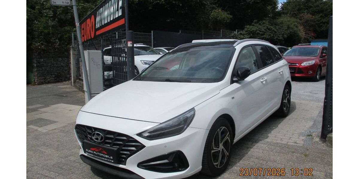 Hyundai i30 78.000 km 12.999 &euro; Oberhausen 46149