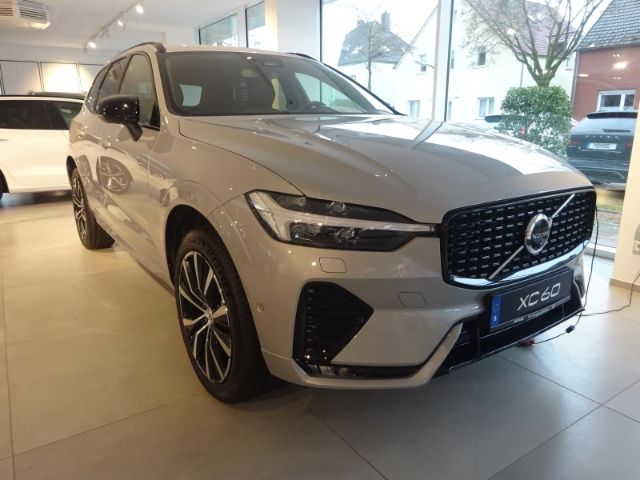 Volvo XC60 24.900 km 44.880 € Recklinghausen 45659