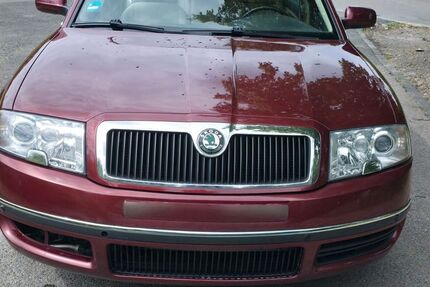 Skoda Superb 154.000 km 3.500 &euro; Dortmund 44269