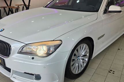 BMW 750 71.991 km 15.900 &euro; Recklinghausen 45661