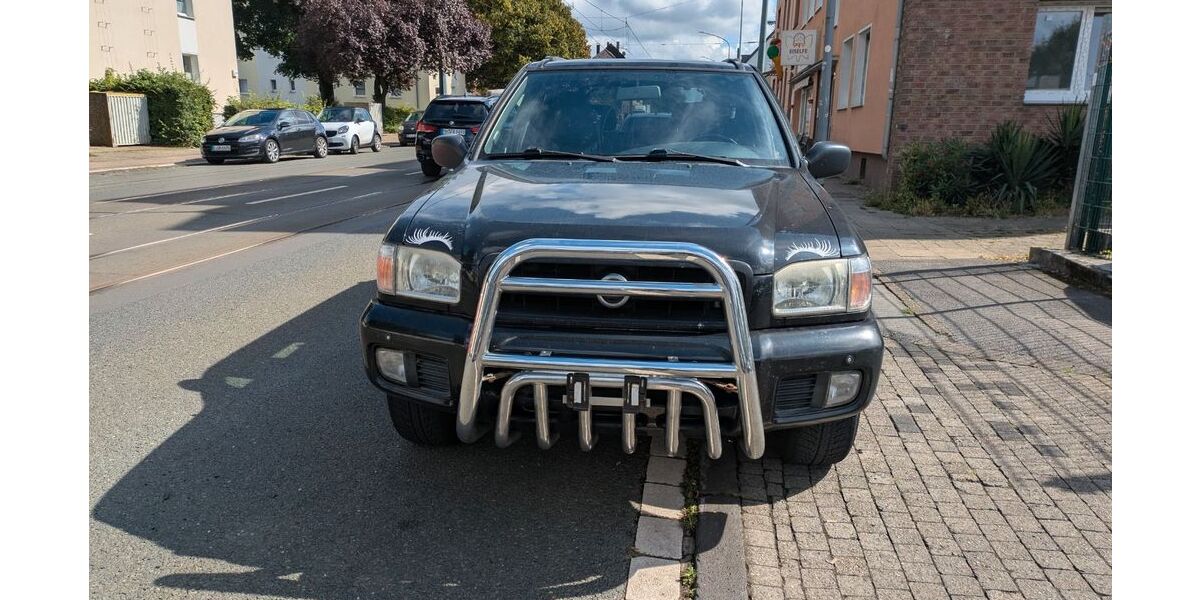 Nissan Pathfinder 300.000 km 2.799 € Essen 45359