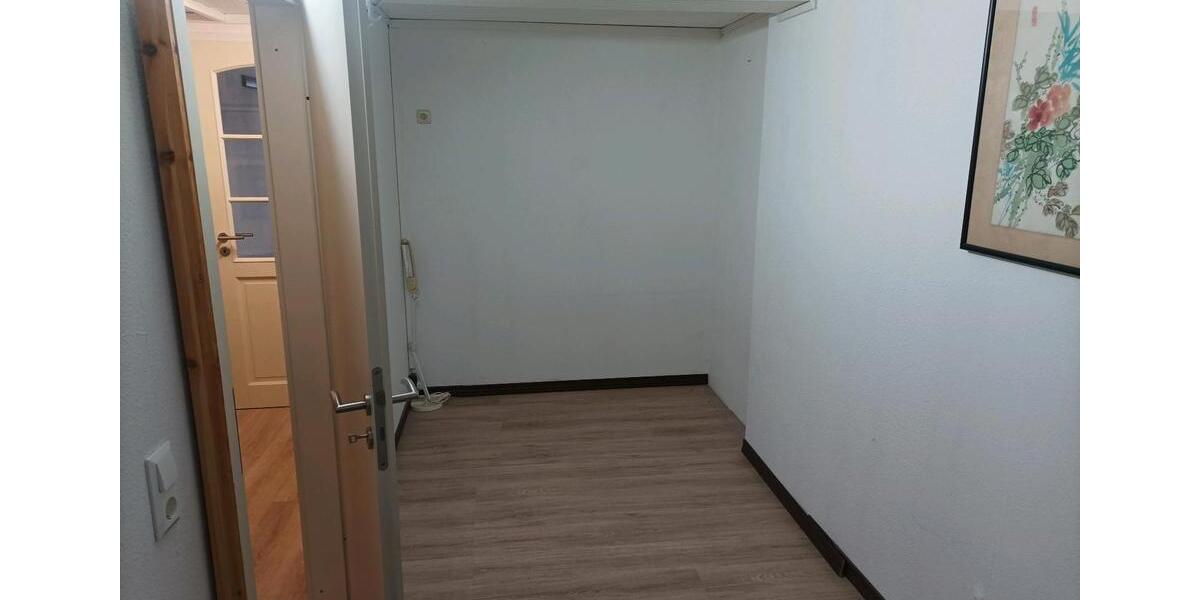 Erdgeschoßwohnung Dorsten Altstadt - 4 Zimmer, 91 m&sup2;, 150.000&euro; | Angebot:27113387