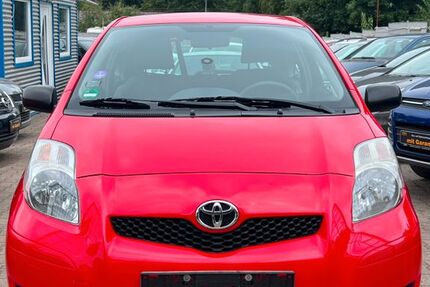 Toyota Yaris 175.000 km 3.799 &euro; Essen 45356