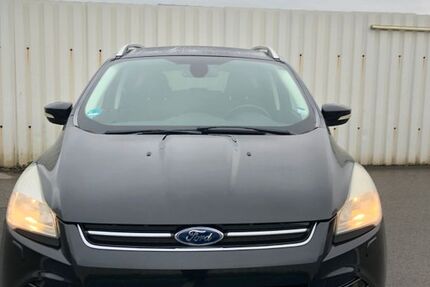 Ford Kuga 140.000 km 8.600 &euro; Essen 45356