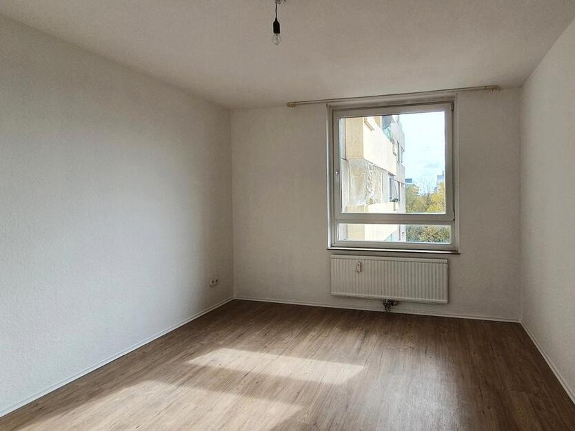 Renovierte 2-Zimmer-Wohnung mit Panoramablick *Bochum-Uni-Center* zimmer