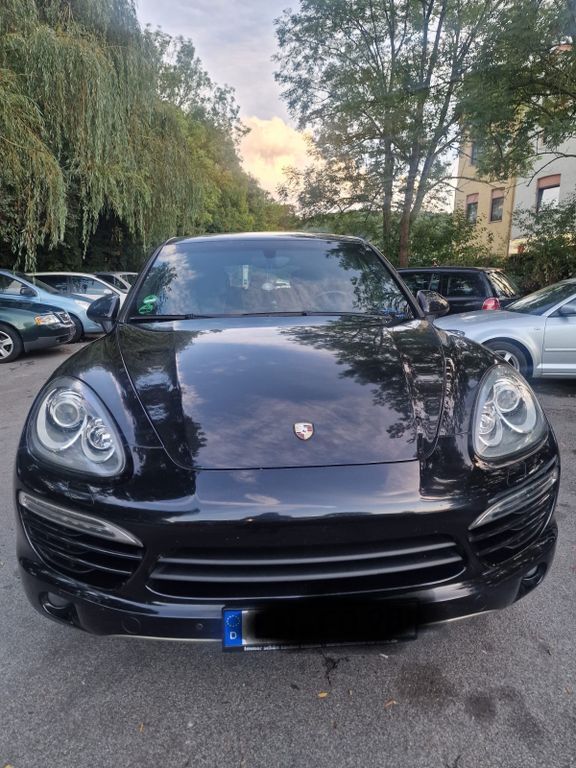 Porsche Cayenne 280.000 km 14.500 € Hagen 58089