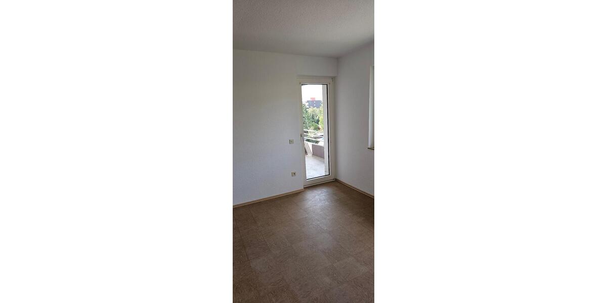 Dachgeschoßwohnung Gelsenkirchen Erle - 3.5 Zimmer, 71 m&sup2;, 367&euro; | Angebot:17052818