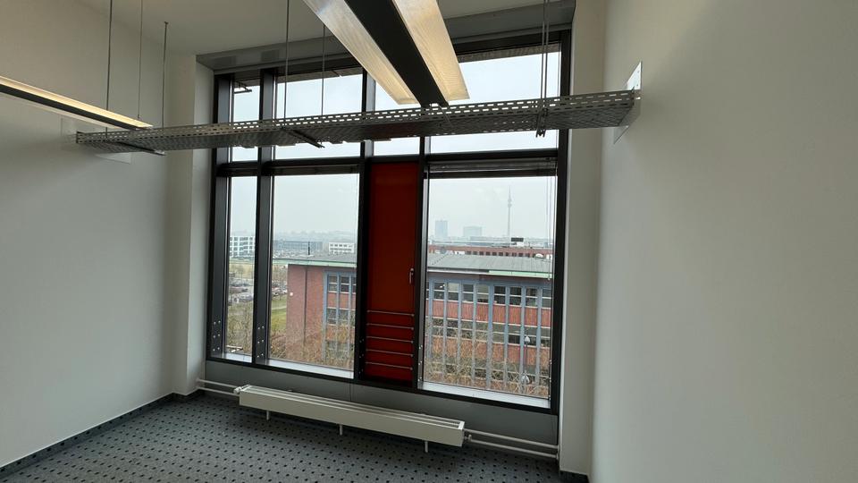 Moderne Labor- & Büroflächen für Mikro- und Nanotechnologien auf PHOENIX West zimmer