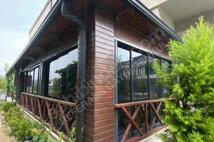 Neubau Einfamilienhaus Villa mit Pool und Terrasse in derTürkei zimmer