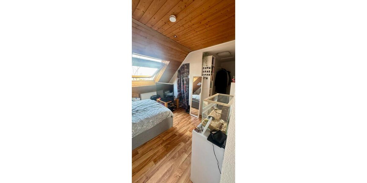 Dachgeschoßwohnung Marl Alt-Marl - 1 Zimmer, 25 m&sup2;, 290&euro; | Angebot:25421956