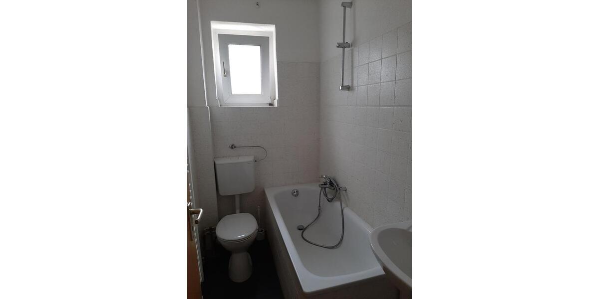Erdgeschoßwohnung Gelsenkirchen Gelsenkirchen-Mitte - 2.5 Zimmer, 42 m&sup2;, 326&euro; | Angebot:26343782