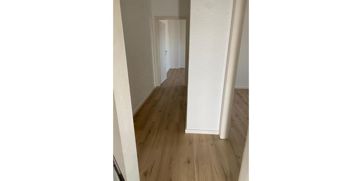 Dachgeschoßwohnung Recklinghausen Grullbad - 3 Zimmer, 80 m&sup2;, 690&euro; | Angebot:25448281